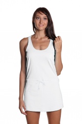 Robe blanche de plage avec cordon