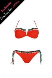 Maillot de bain deux pièces rouge bandeau en V imprimé ethnique